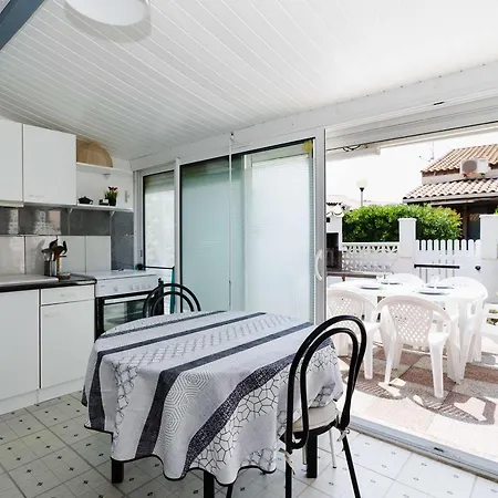 Pavillon Climatise Pour 5 Personnes A - Parking, Wifi, Proche Et Commerces - Fr-1-409-195 * Gruissan