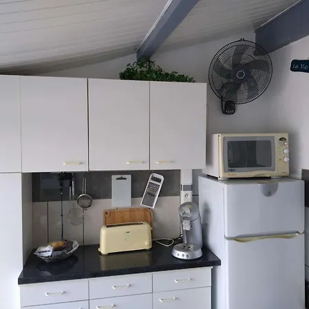 Pavillon Climatise Pour 5 Personnes A - Parking, Wifi, Proche Et Commerces - Fr-1-409-195